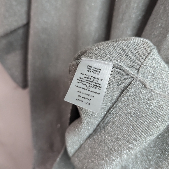 Talbots Short Sleeve Sweater Size Small Silver Sparkle Shimmer Metallic Knit Top - Picture 9 of 11